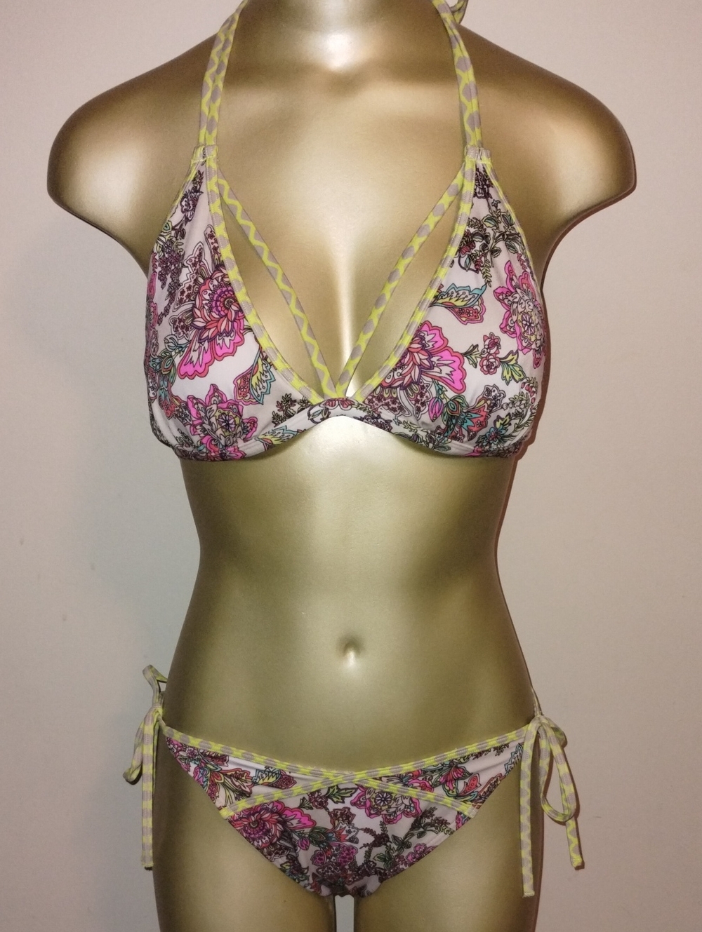 VS Cage Bikini